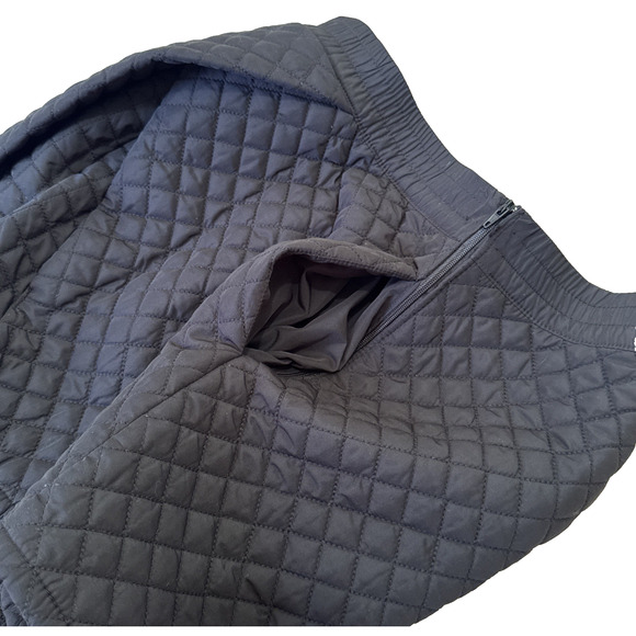 ZARA Women's Sz S Mini Shorts Quilted Black Crossover Pleat Detail High Waist - Picture 4 of 7